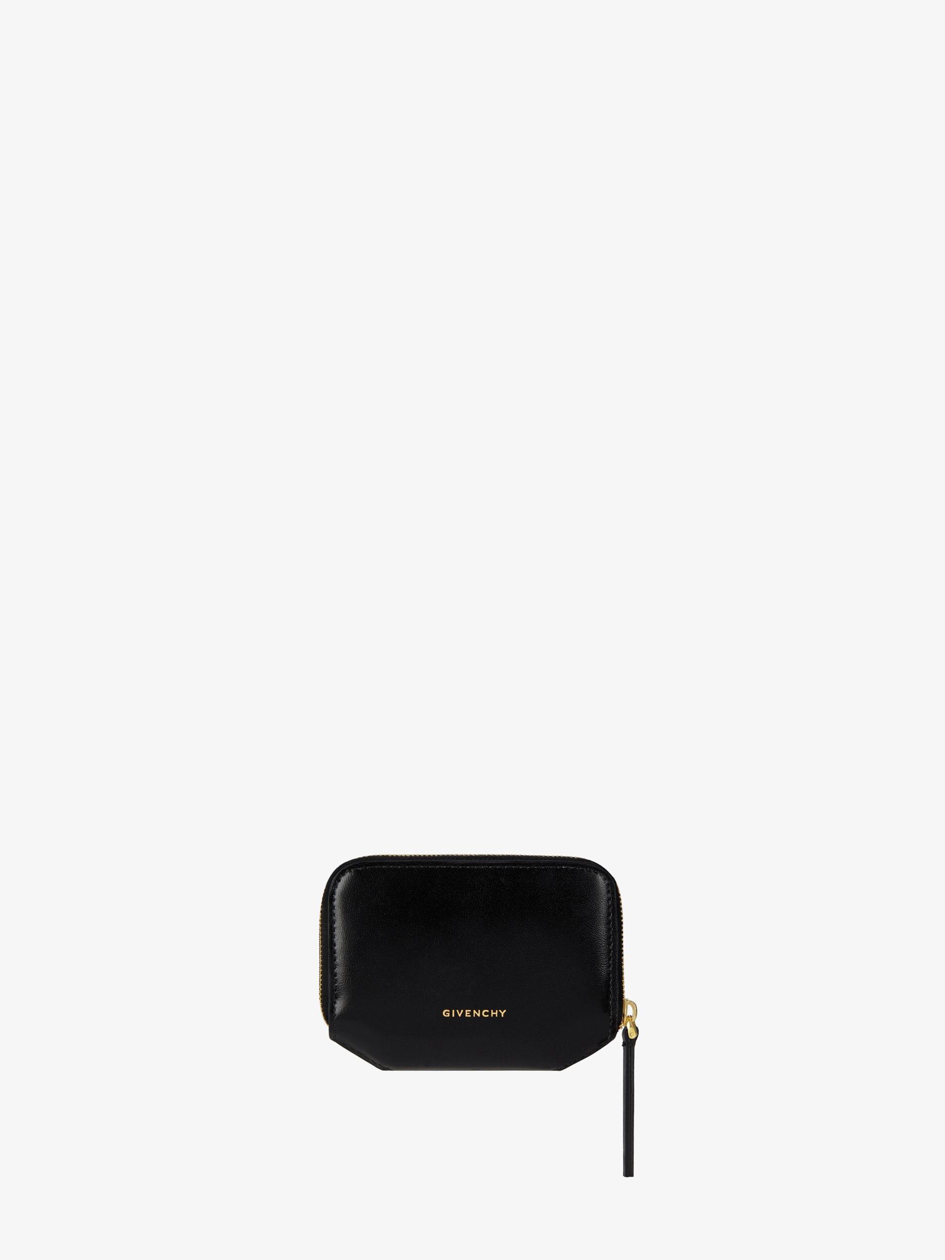 4G Liquid zipped wallet in Box leather Product Image
