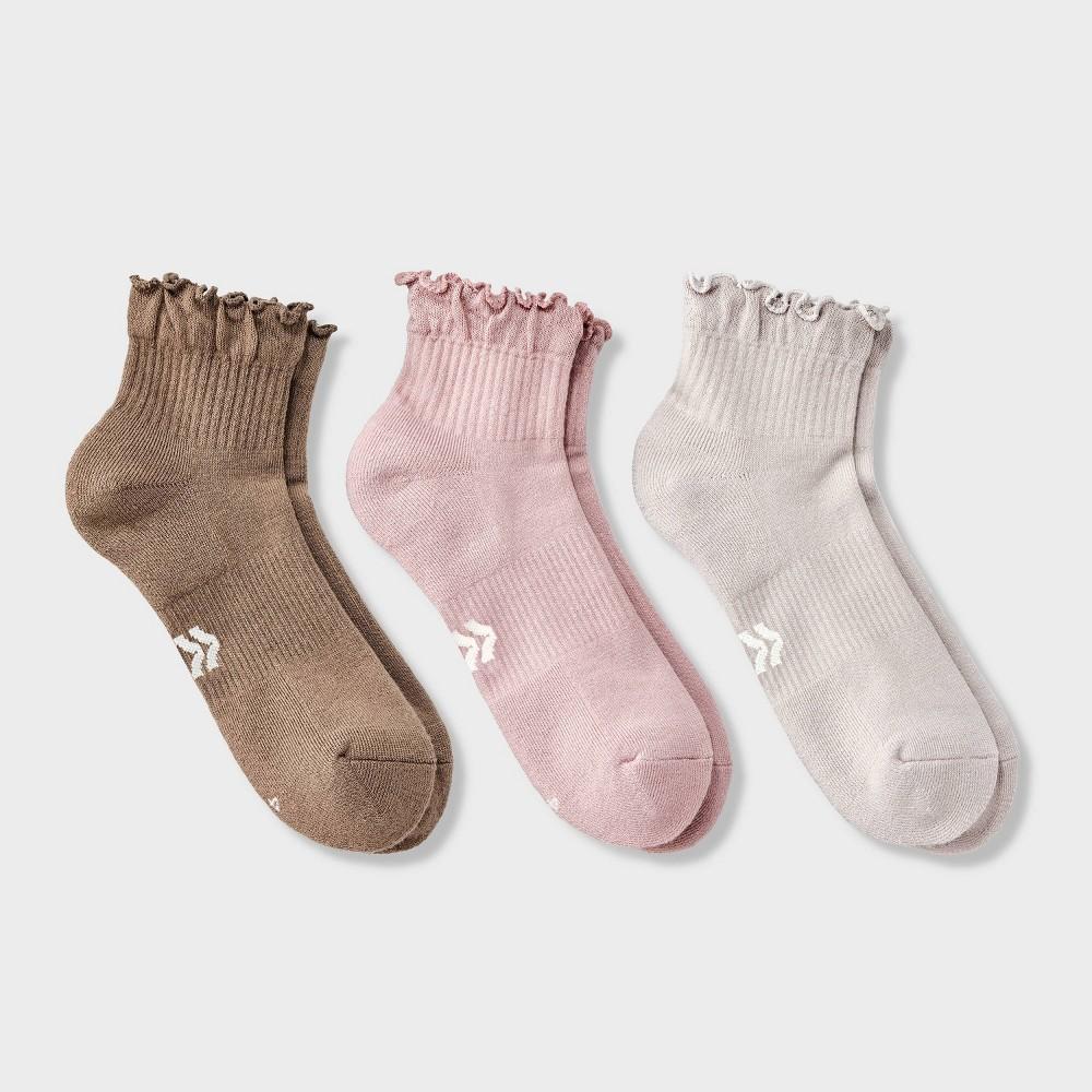 Womens Cushioned Ruffle 3pk Athletic Ankle Socks - All In Motion 4-10 Product Image
