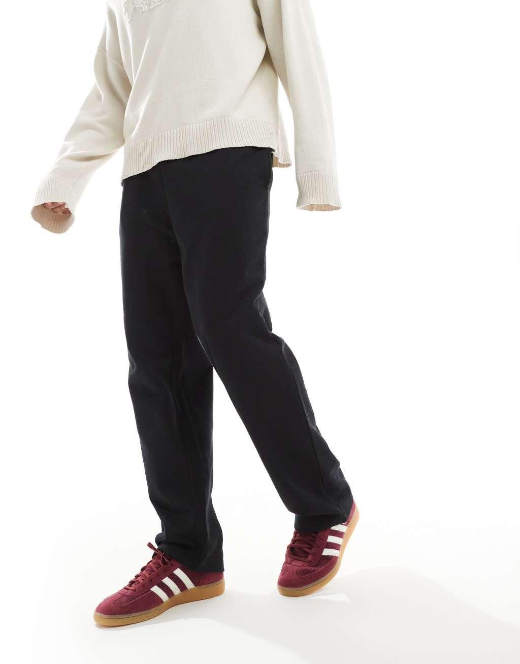 Jack & Jones loose fit wide leg sweatpants in black Product Image