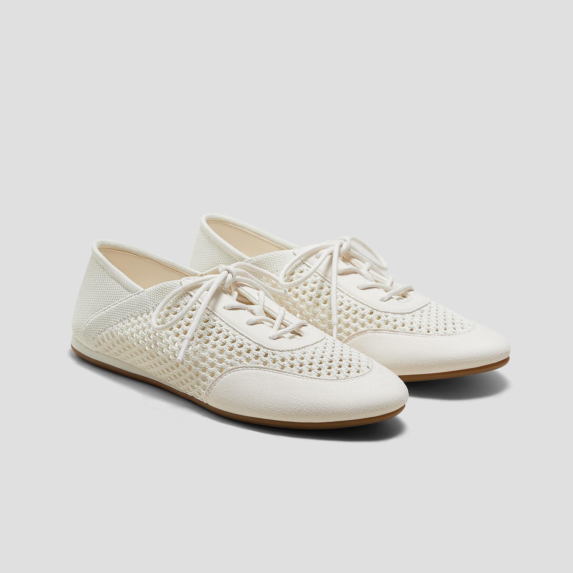 Round-Toe Lace-Up Mesh Sneakers (Yara) Product Image