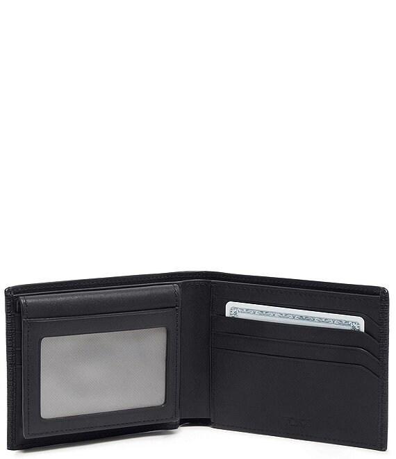 Tumi Nassau Global Removable Passcase Product Image