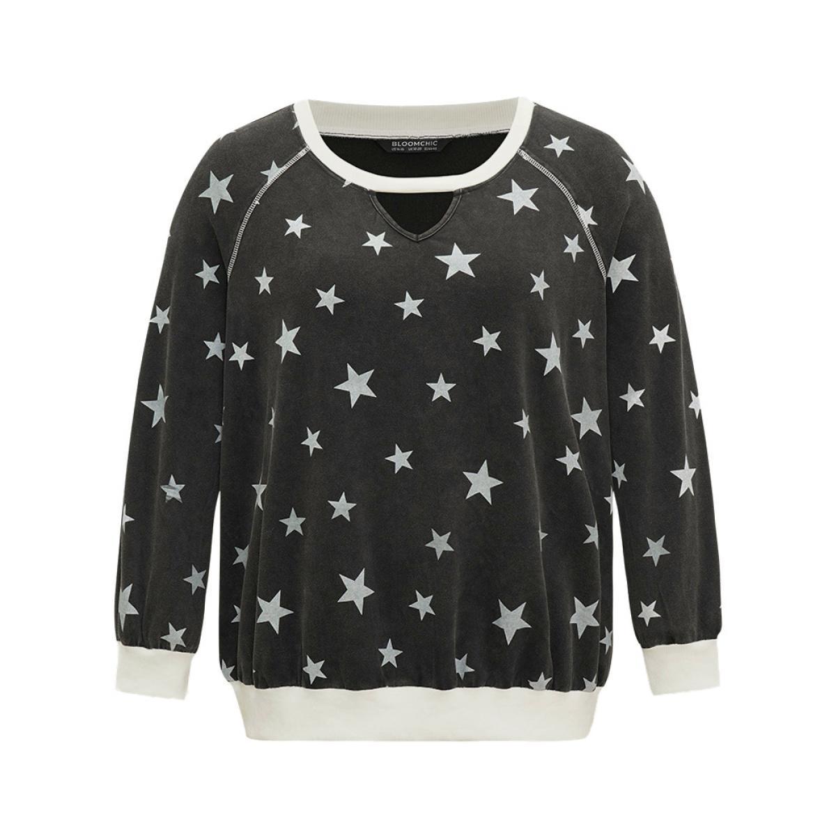 Plus Size Star Print Keyhole Rib Knit Hem Sweatshirt Women Black Casual Elastic cuffs Keyhole Cut-Out Dailywear Sweatshirts BloomChic 18-20/2X Product Image