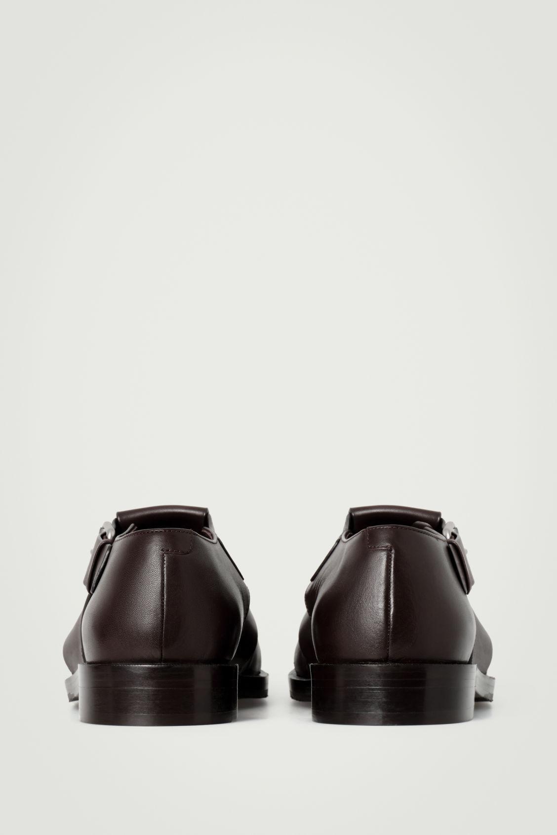 LEATHER FISHERMAN SANDALS Product Image