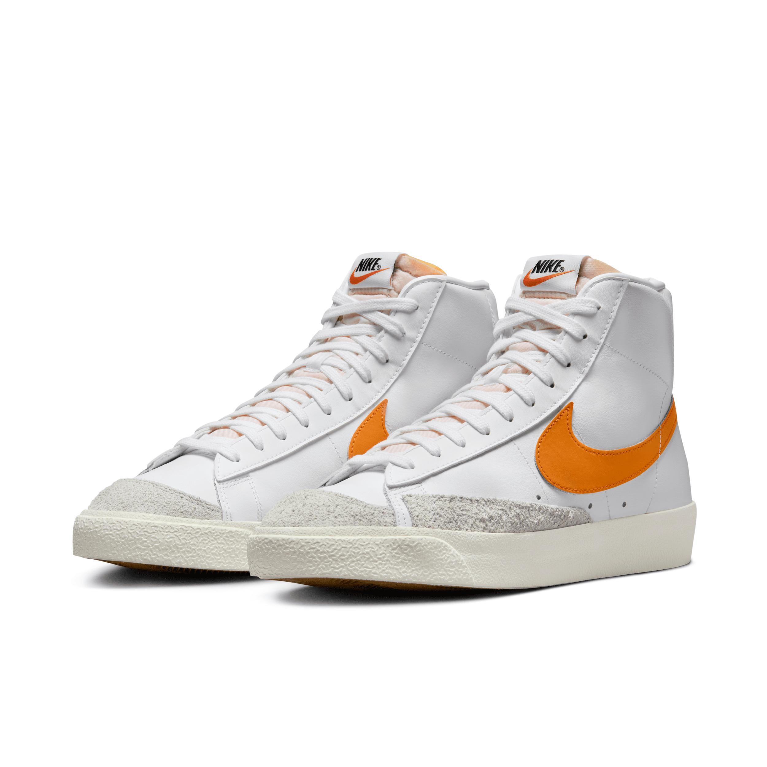 Nike Men's Blazer Mid '77 Vintage Shoes Product Image