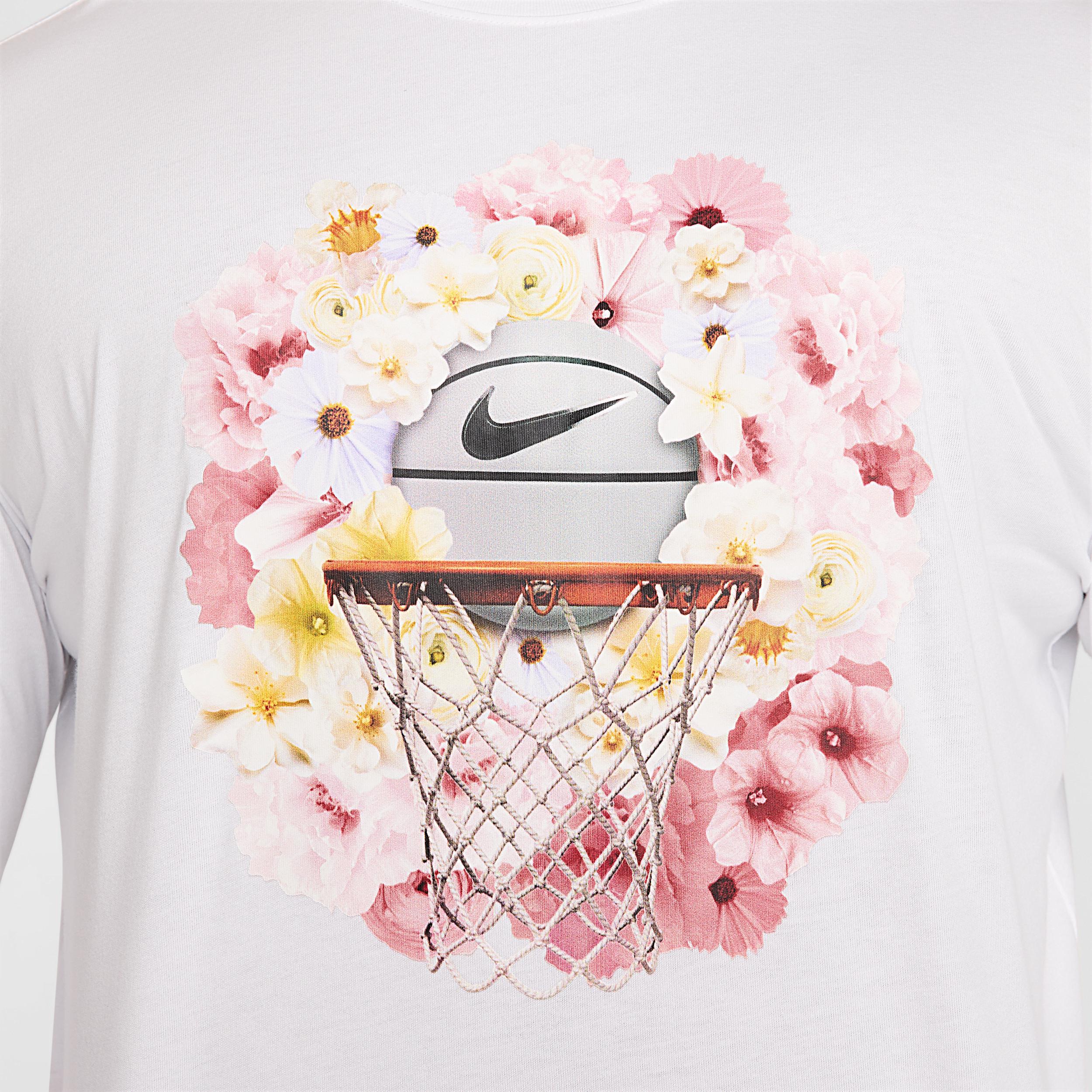 Nike Men's Max90 Long-Sleeve Basketball T-Shirt Product Image