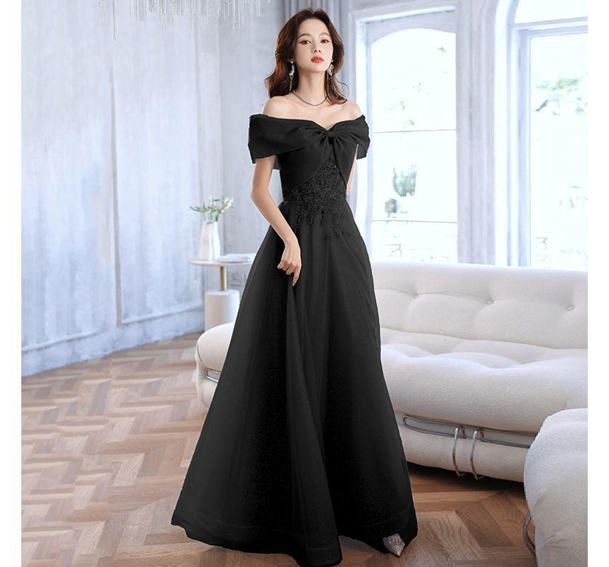 Short-Sleeve Off Shoulder Sequin Beaded Mesh A-Line Evening Gown / Midi Cocktail Dress Product Image