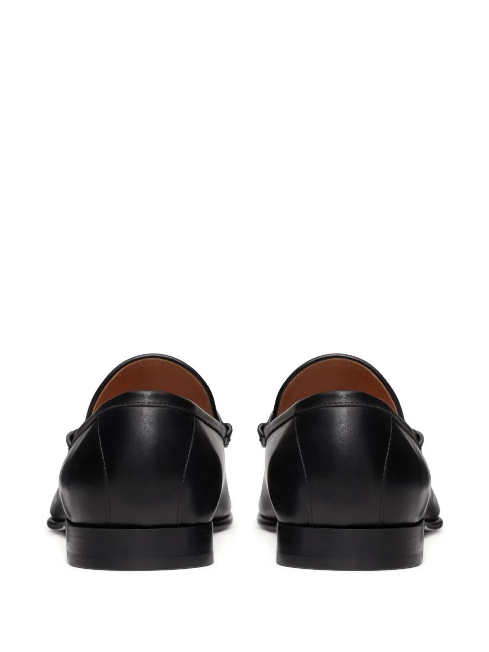 VLogo Signature leather loafers Product Image