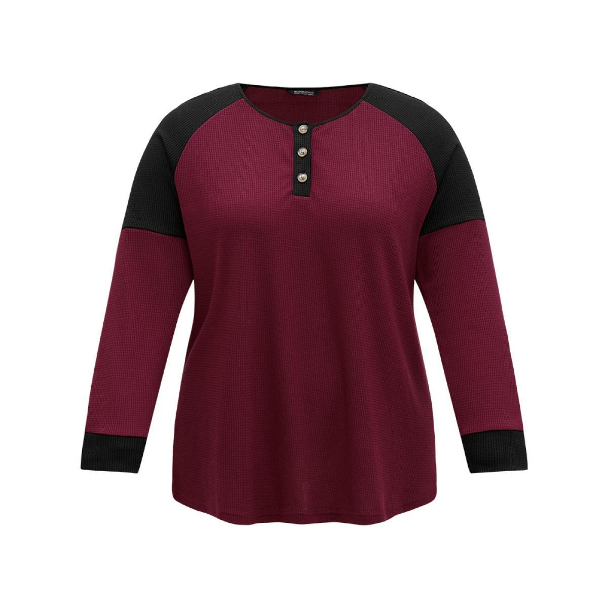 Plus Size Waffle Knit Two Tone Raglan Sleeve T-shirt Burgundy Women Casual Elastic cuffs Plain Open Front Dailywear T-shirts BloomChic 18-20/2X Product Image