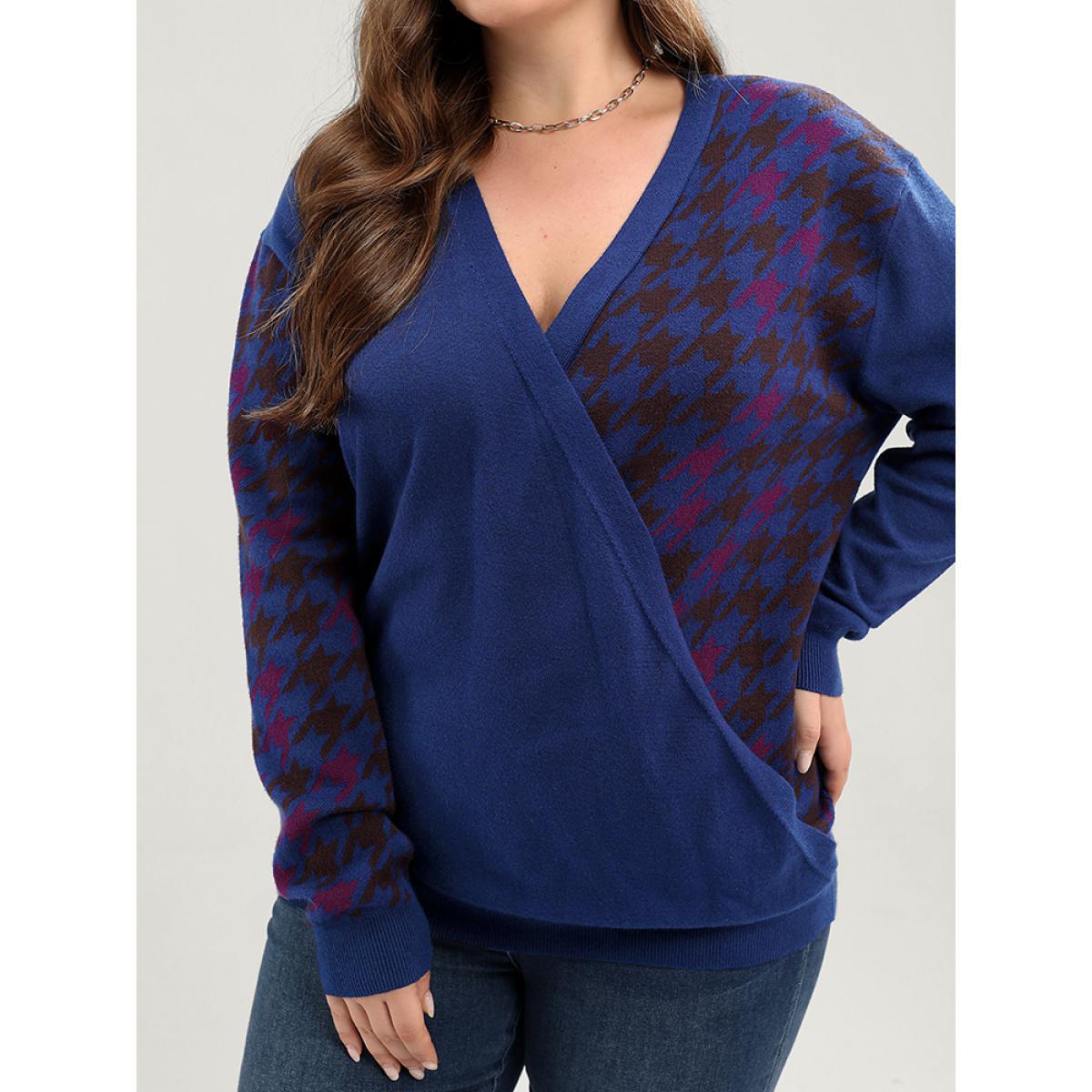 Plus Size Houndstooth Contrast Super Soft Knit Jacquard Wrap Knit Top Blue Women Elegant Loose Long Sleeve Deep V-neck Dailywear Pullovers BloomChic 12/L Product Image