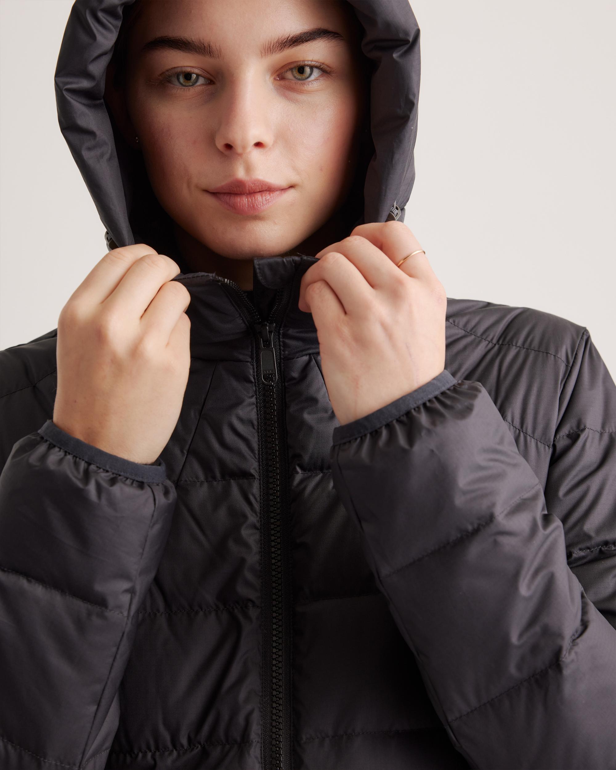 Quince | Women's Lightweight Down Packable Puffer Hooded Jacket Size XL, Recycled Polyester Product Image