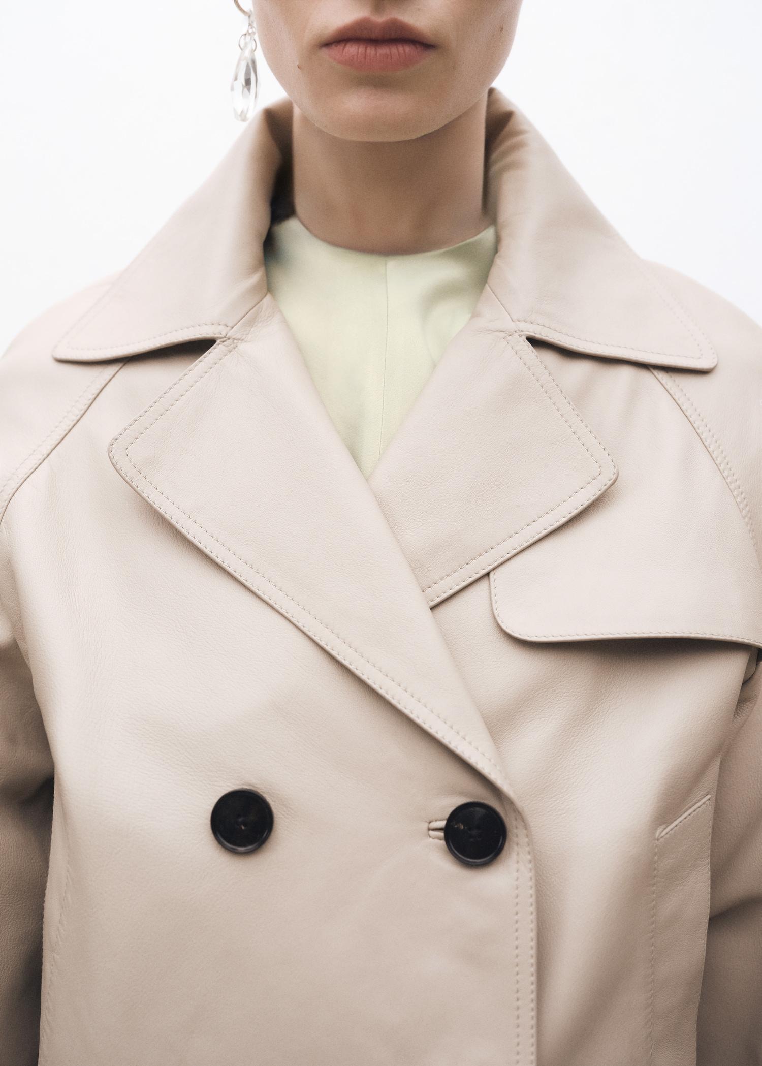 Cropped leather trench coat - Women | MANGO USA Product Image