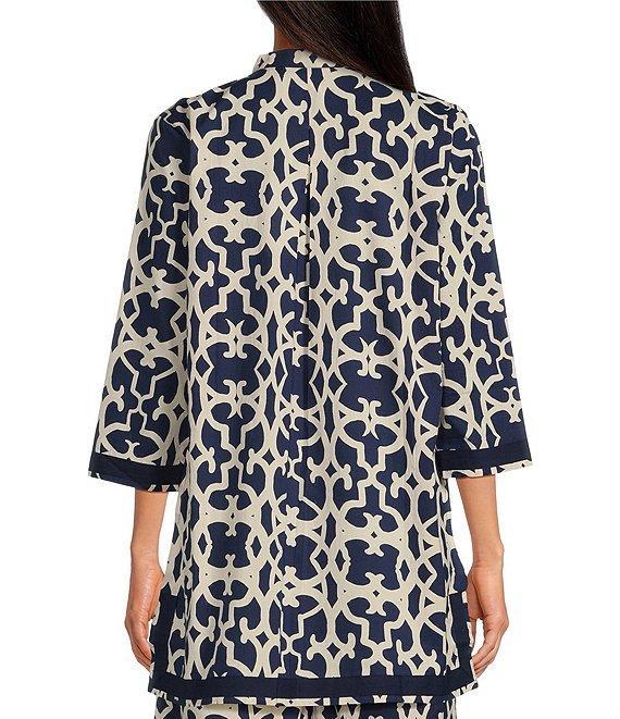 Ro's Garden Toyko Printed Woven Split V-Neck 3/4 Sleeve Tunic Top Product Image