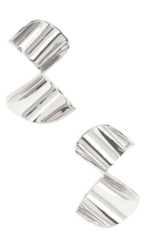 Livy Earrings Product Image