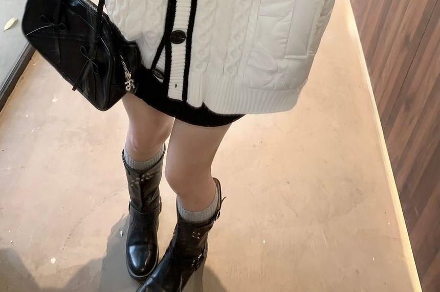 V-Neck Contrast Trim Cable Knit Oversized Cardigan Product Image