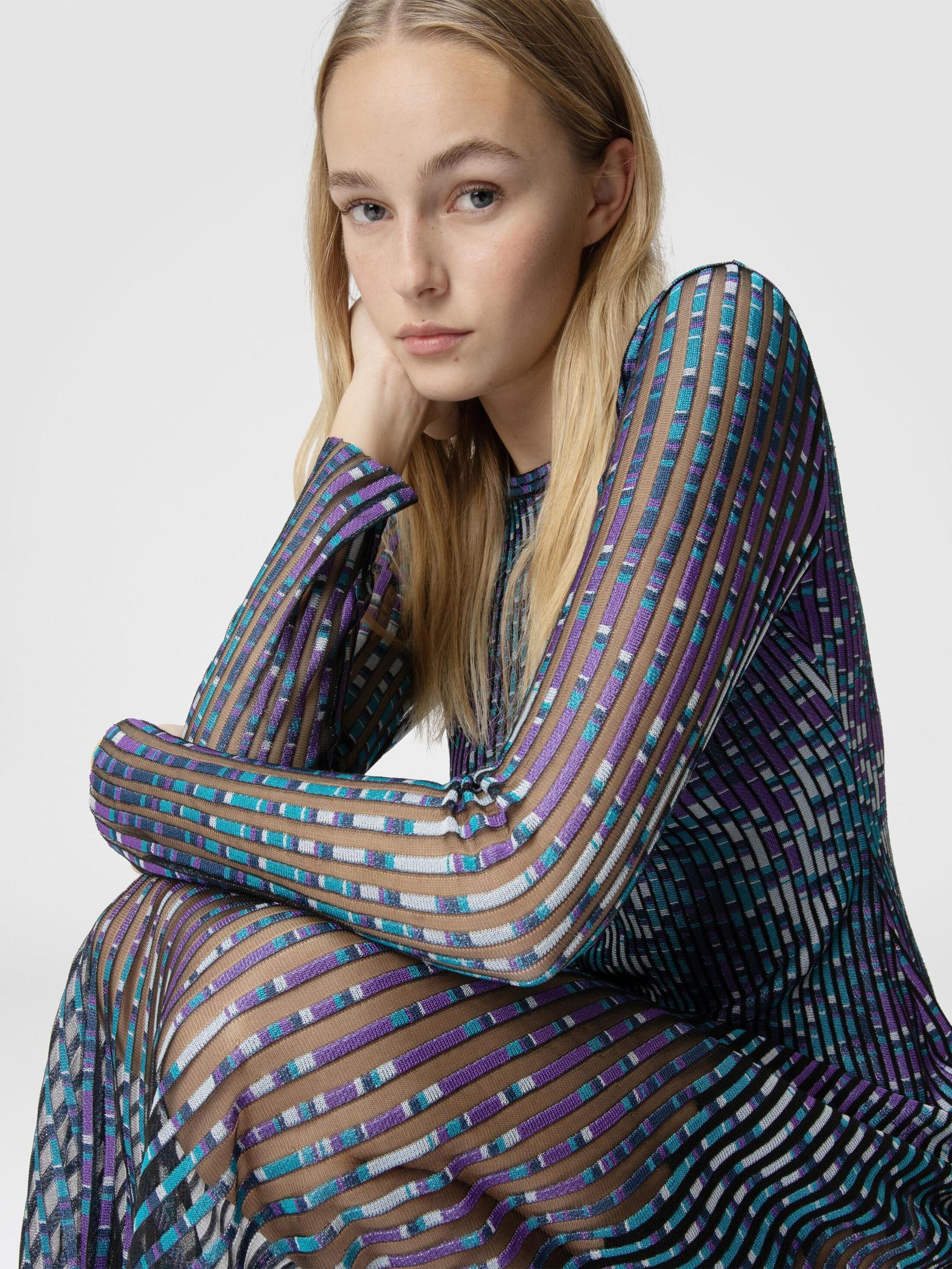 Long dress with partial zigzag pattern Product Image