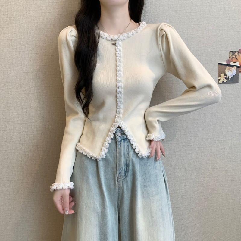 Long-Sleeve Round Neck Faux Pearl Accent Contrast Trim Slit Knit Top Product Image