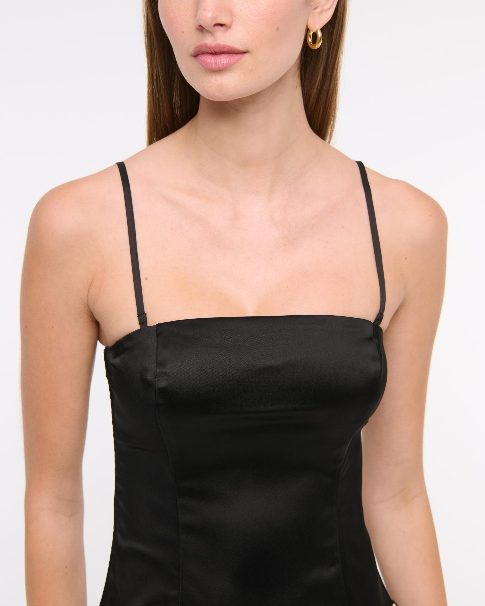 The A&F Giselle Drop-Waist Maxi Dress Product Image