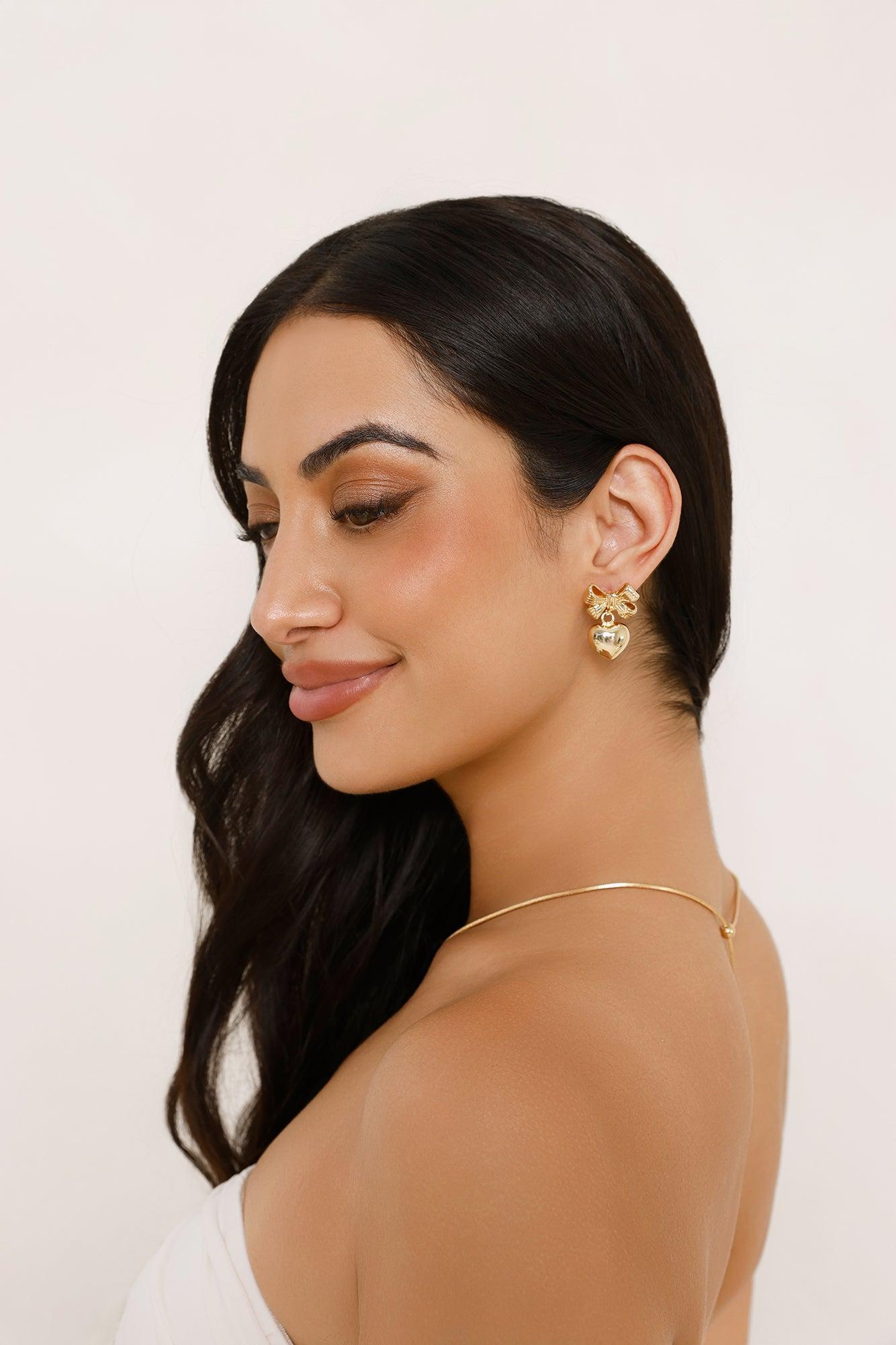 Love Bow Earrings Gold Product Image