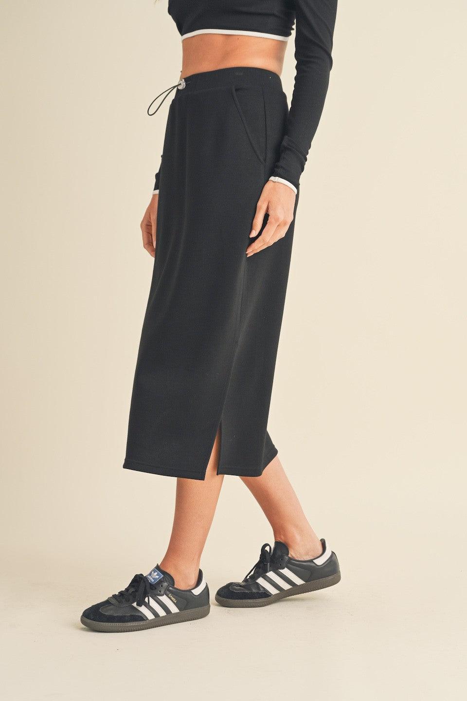 Sporty Basic Midi Skirt Product Image