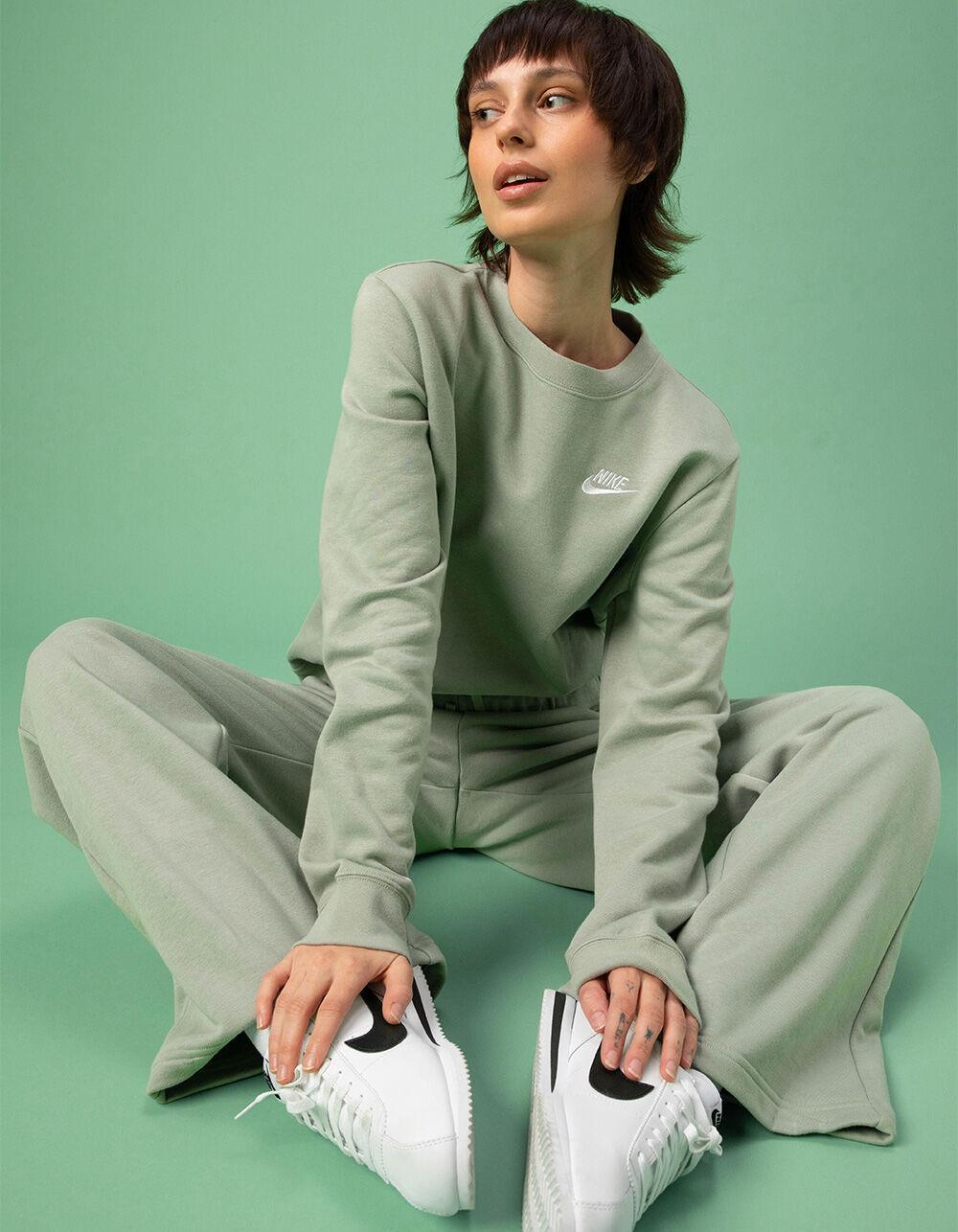 NIKE Sportswear Club Fleece Womens Crewneck Sweatshirt Product Image
