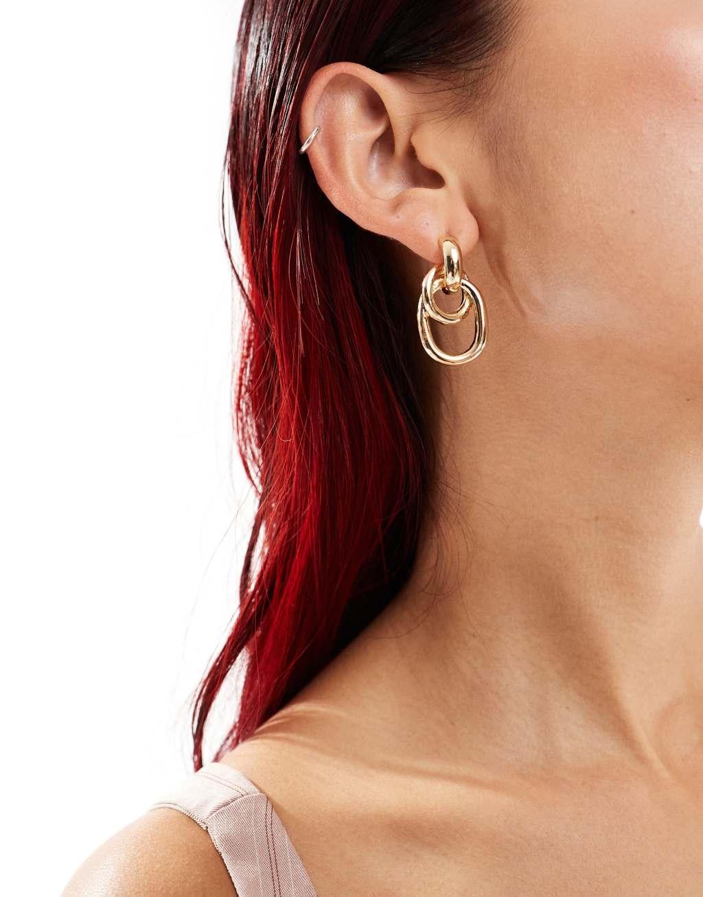 Petit Moments statement hooked chain earrings in gold Product Image