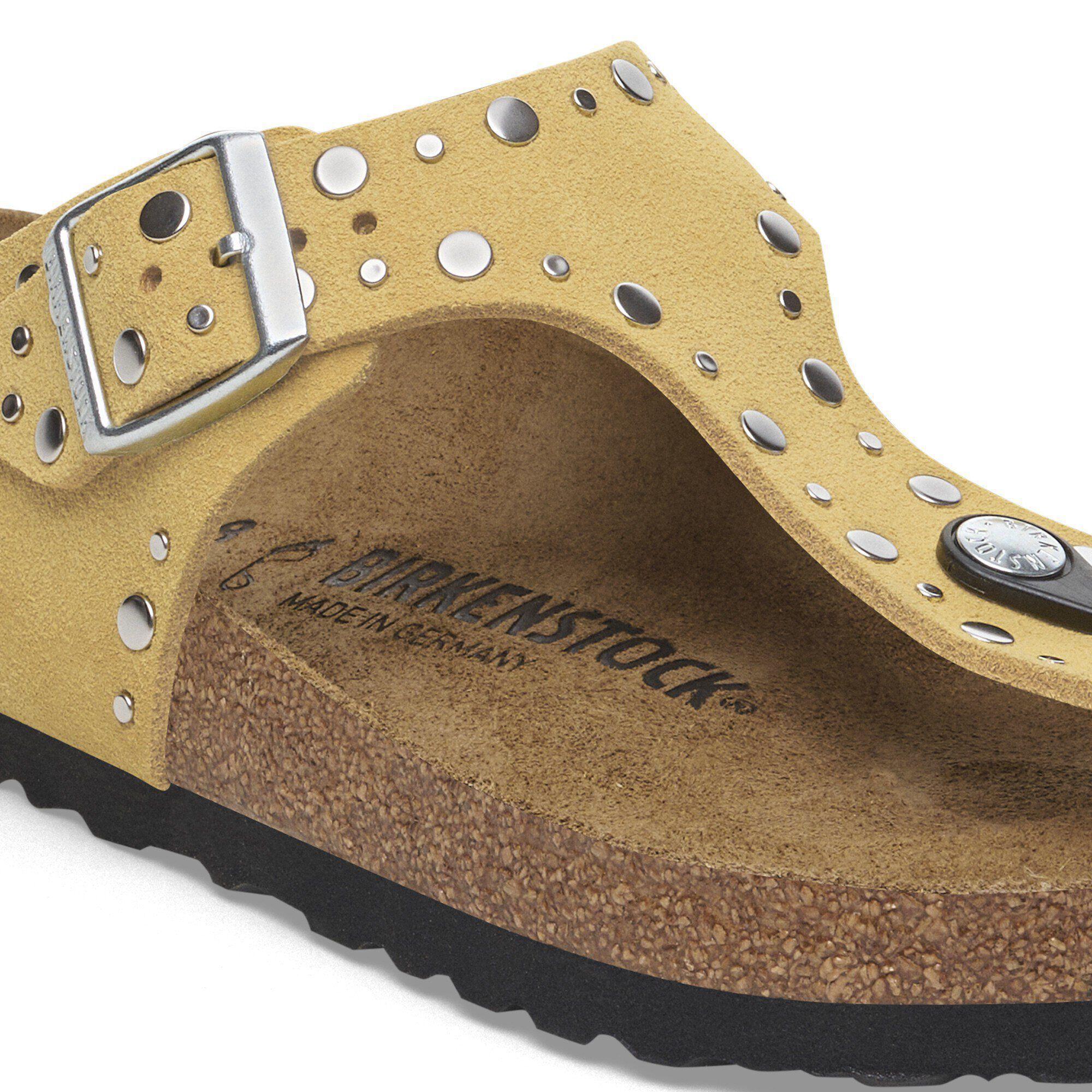 Gizeh Rivet Suede Leather Product Image