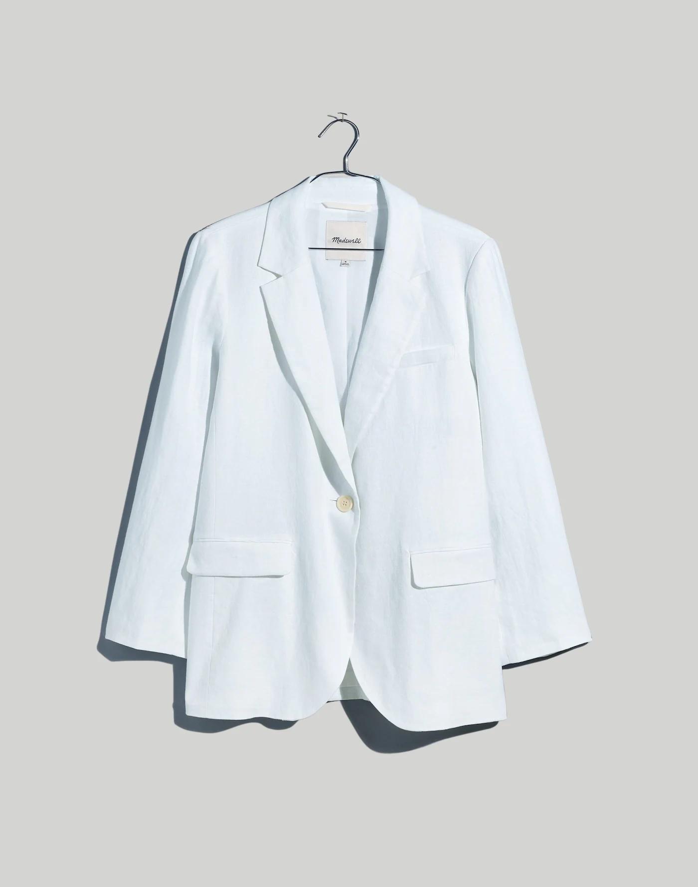 The Petite Larsen Blazer in 100% Linen Product Image