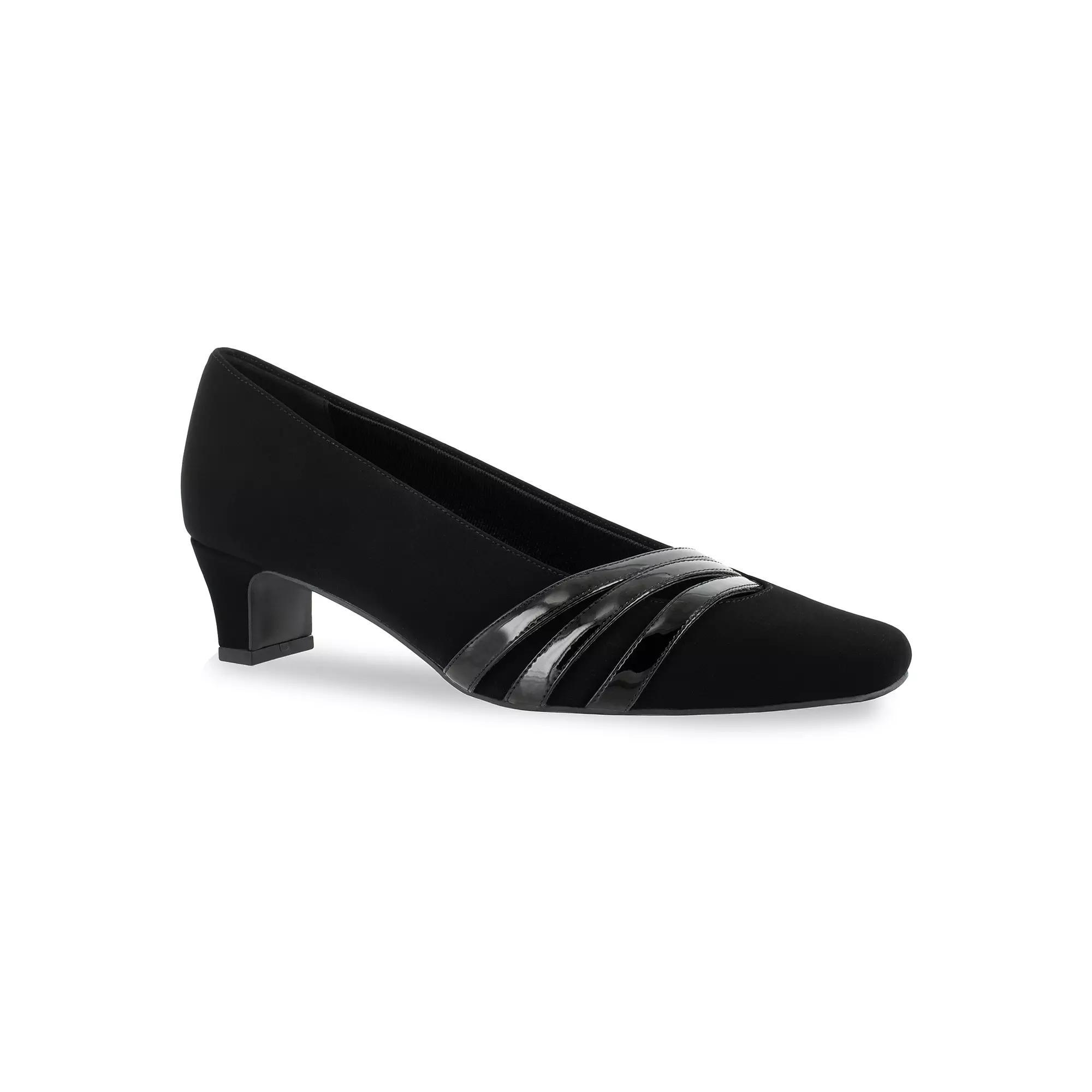 Easy Street Entice Womens Suede Pumps Product Image