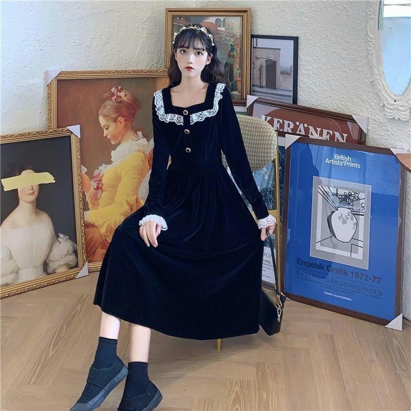 Long-Sleeve Square Neck Plain Lace Trim Midi A-Line Dress Product Image