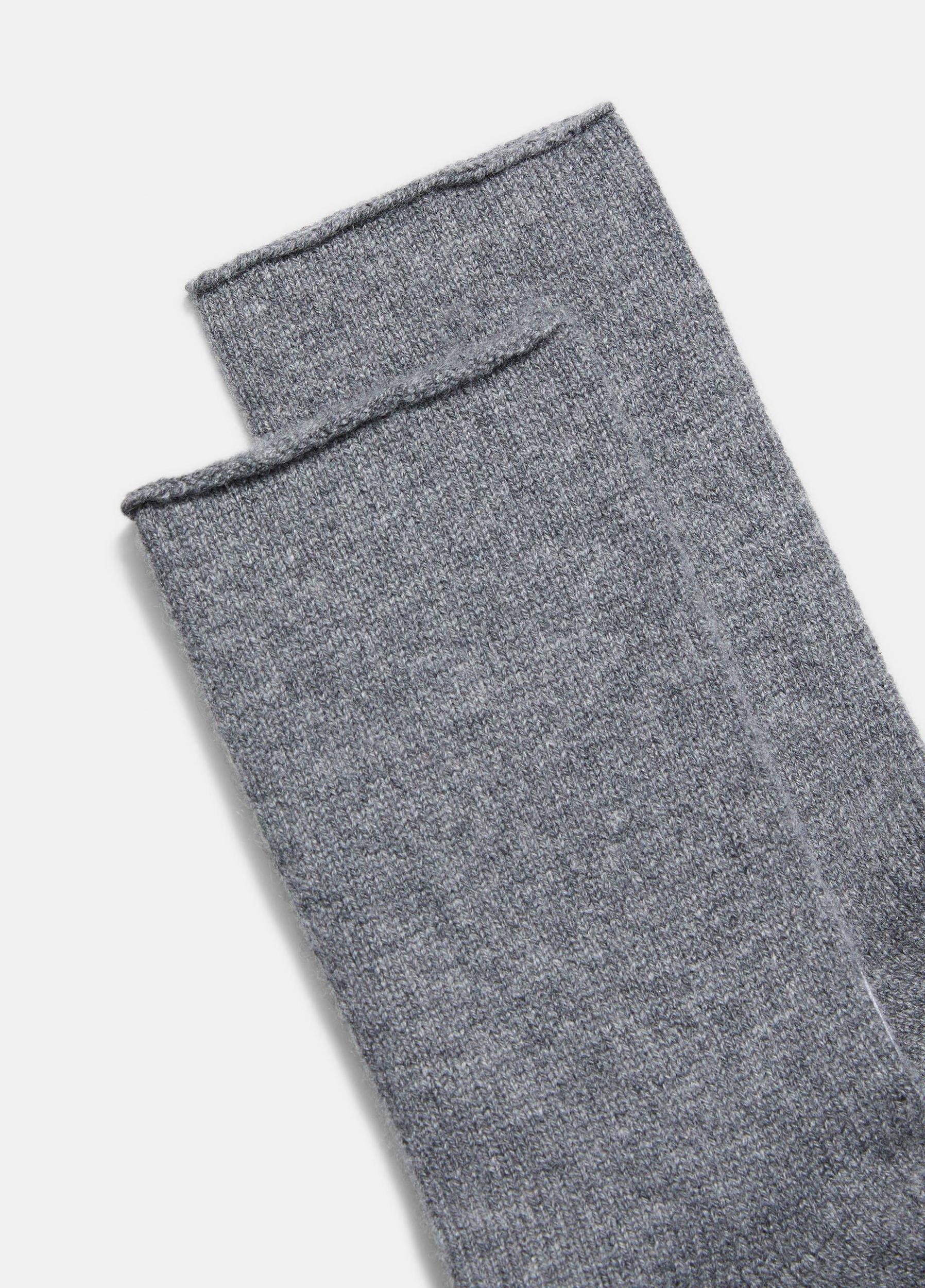 Womens Womens Cashmere Jersey Short Sock, Medium Heather Grey, Size M/L Vince Product Image