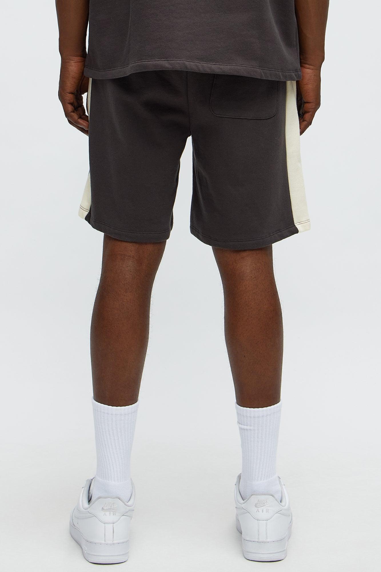 Rook Sweatshorts - Grey Product Image