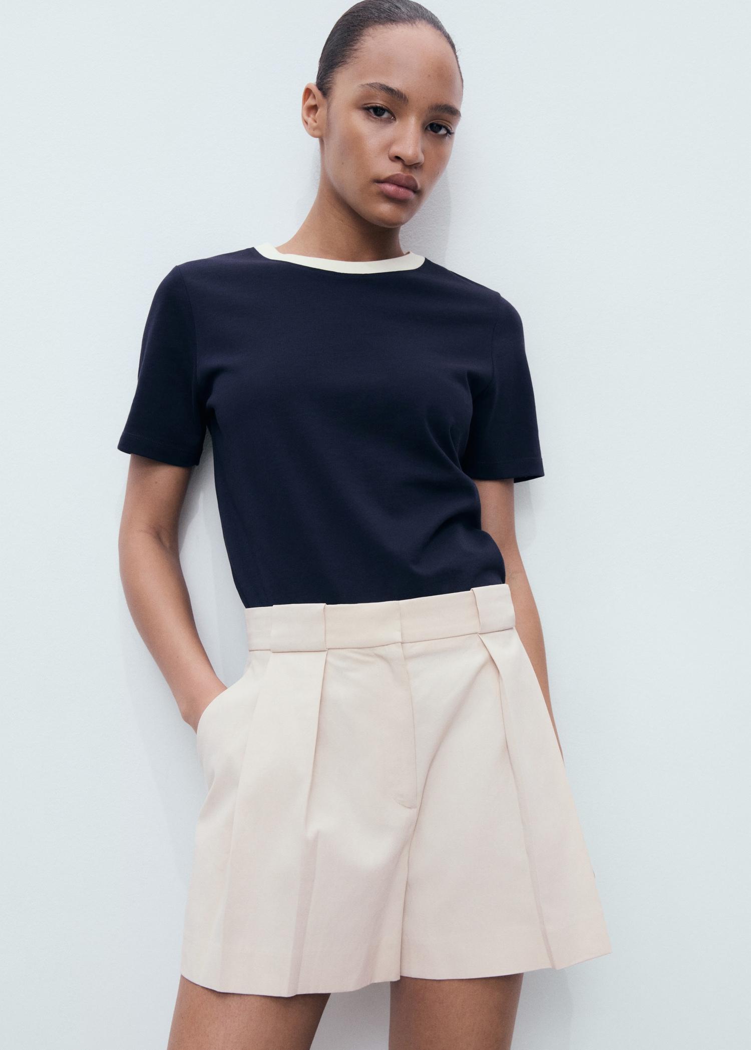 Pleated suit shorts - Women | MANGO USA Product Image