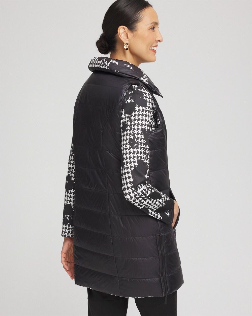 Zenergy® Houndstooth Reversible Vest Product Image