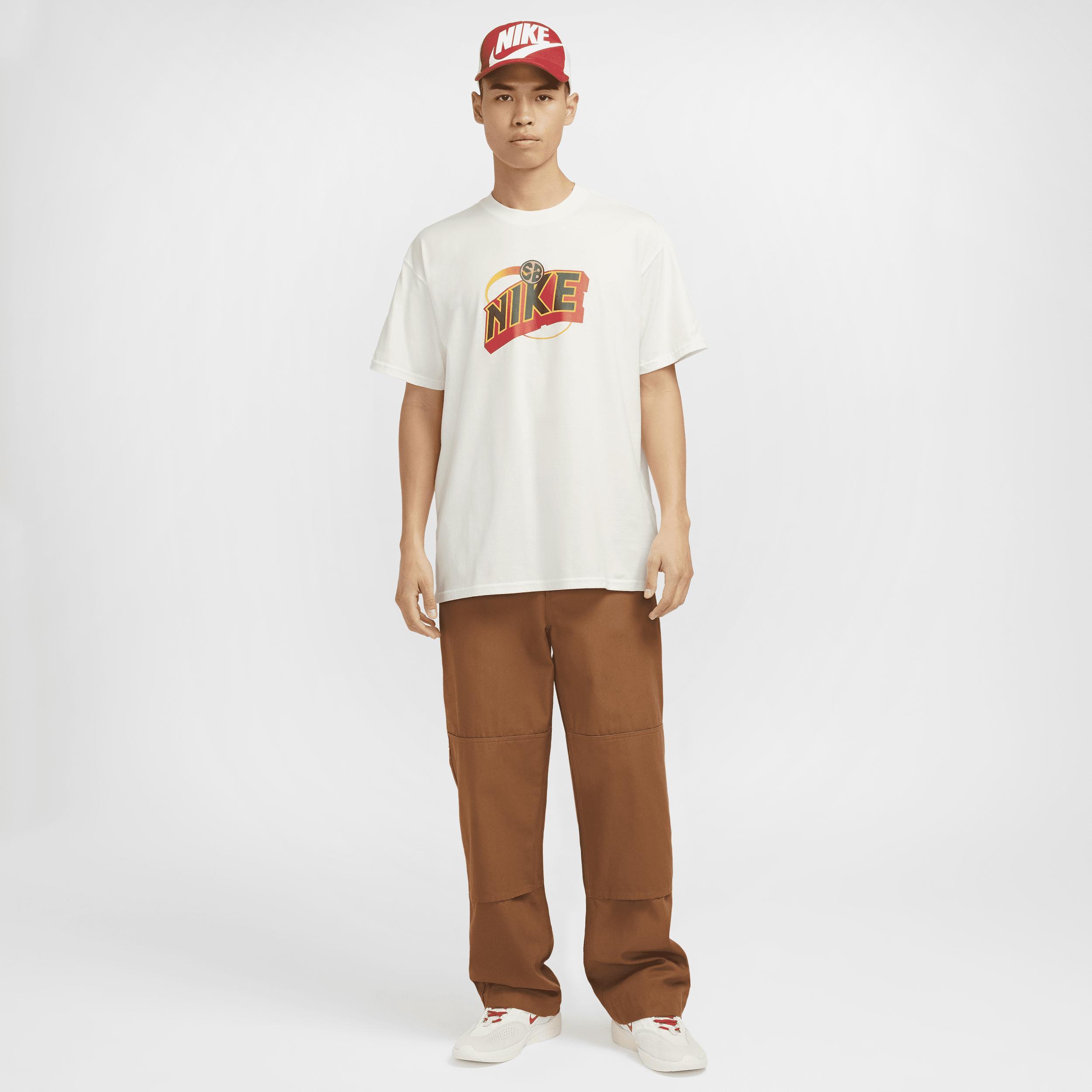 Nike Sportswear Men's Max90 T-Shirt Product Image