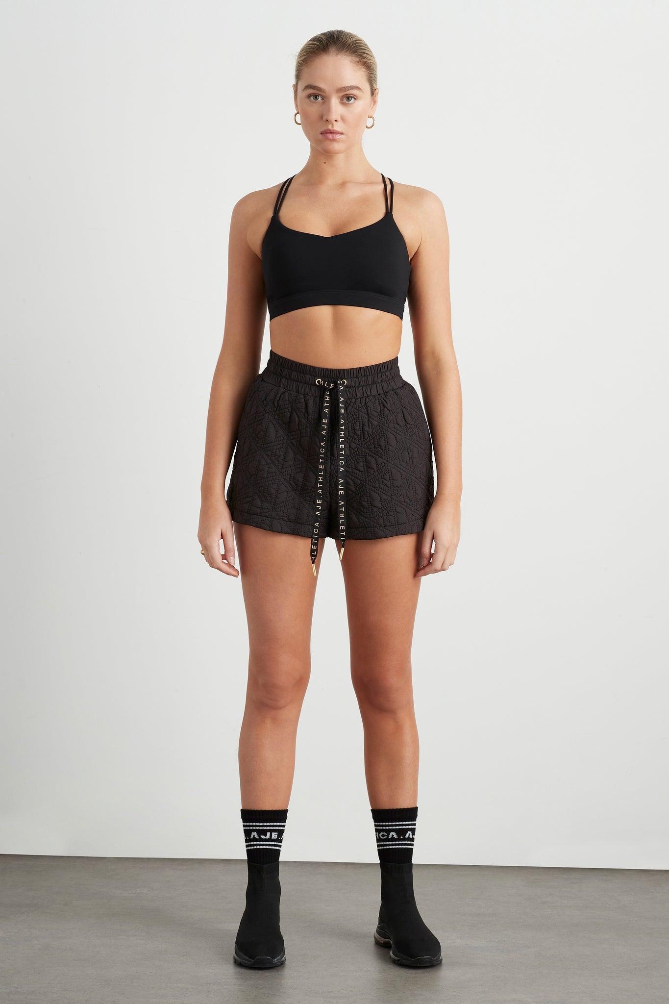 Quilted Logo Spray Shorts 623 Product Image