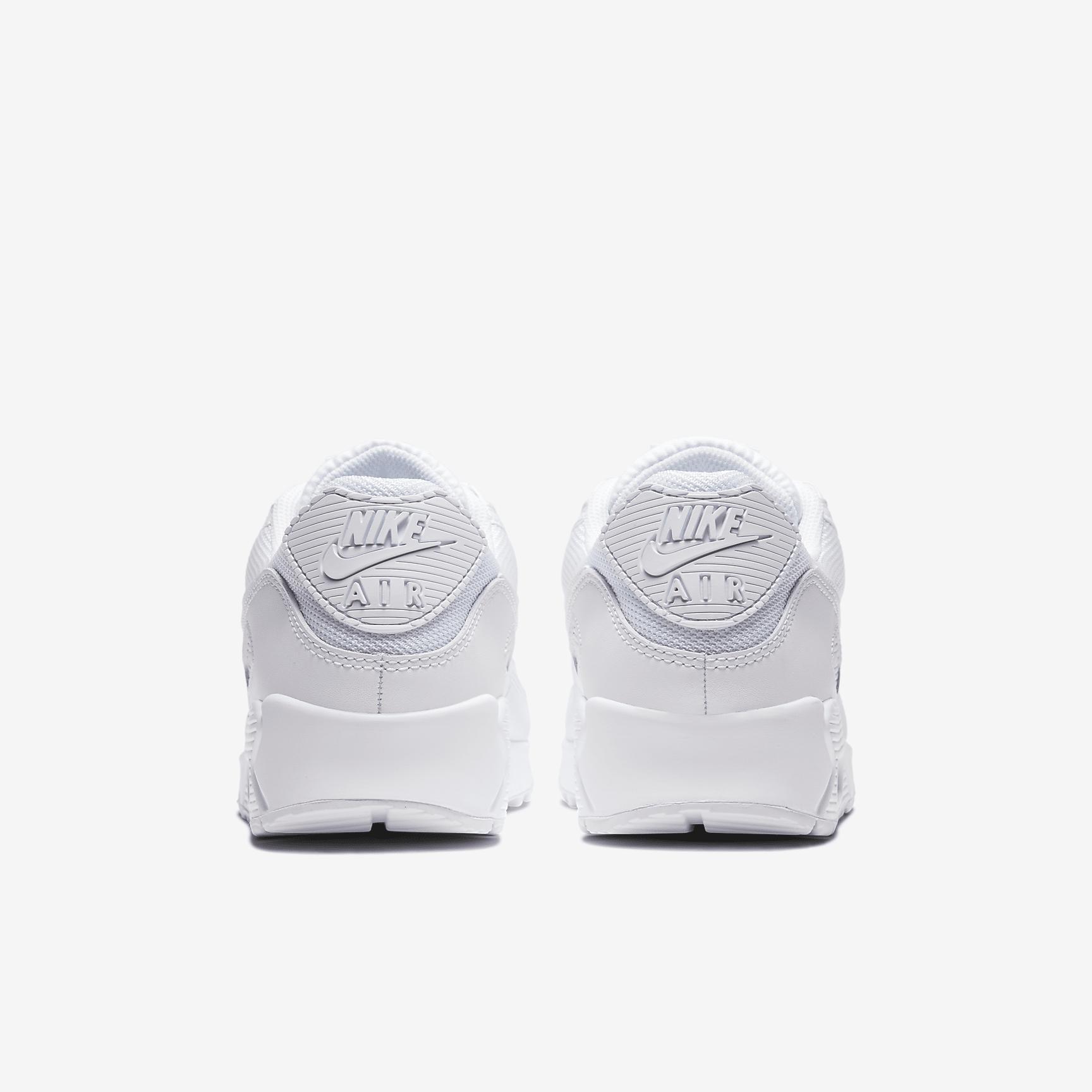 Nike Men's Air Max 90 Shoes Product Image