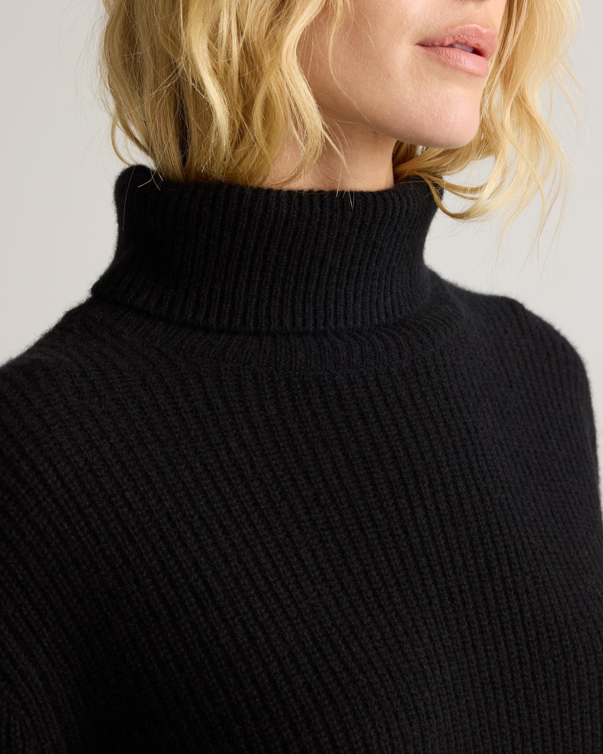 Quince | Women's Mongolian Cashmere Fisherman Turtleneck Sweater Size XL Product Image