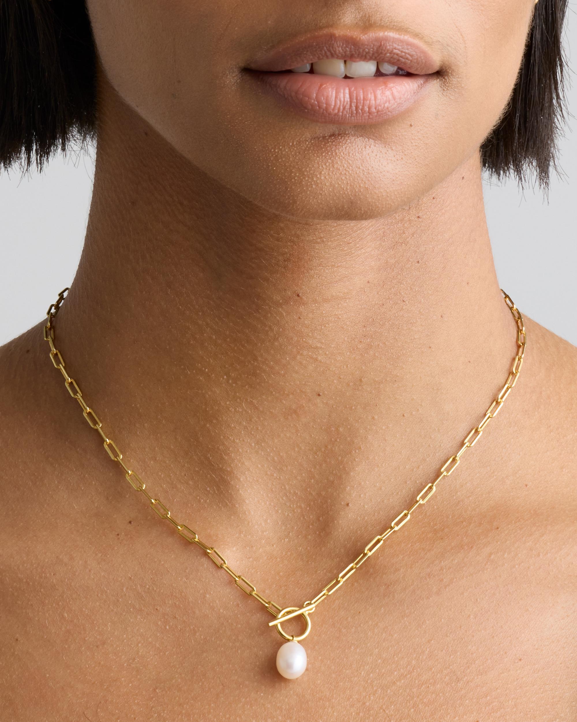 Quince | Women's Freshwater Cultured Pearl Toggle Necklace Product Image