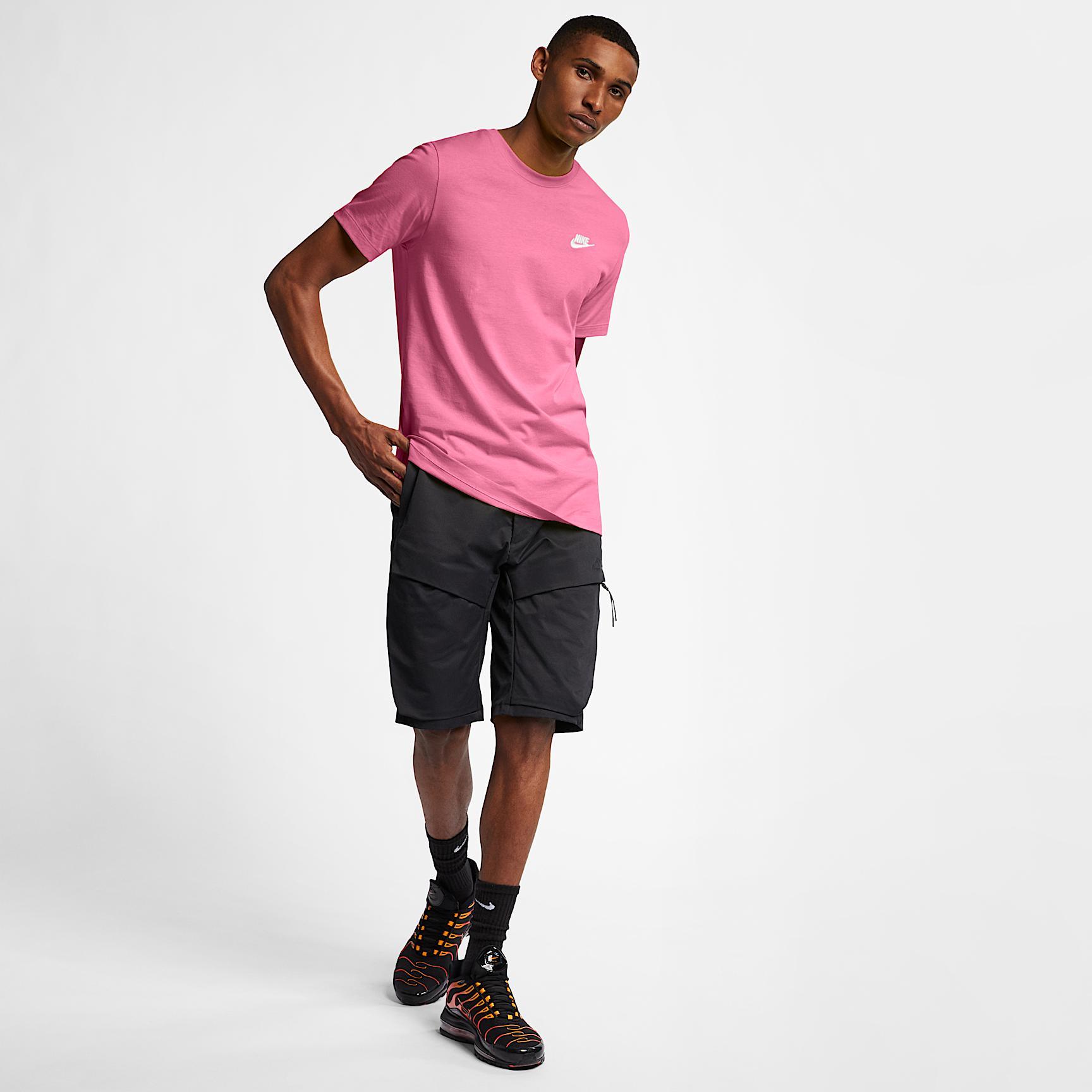 Nike Sportswear Club Men's T-Shirt Product Image