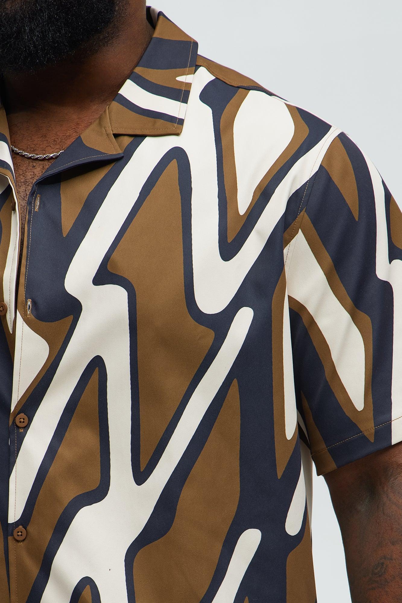 Cropped Chaos Current Printed Cuban Collar Short Sleeve Shirt - Brown Combo Product Image