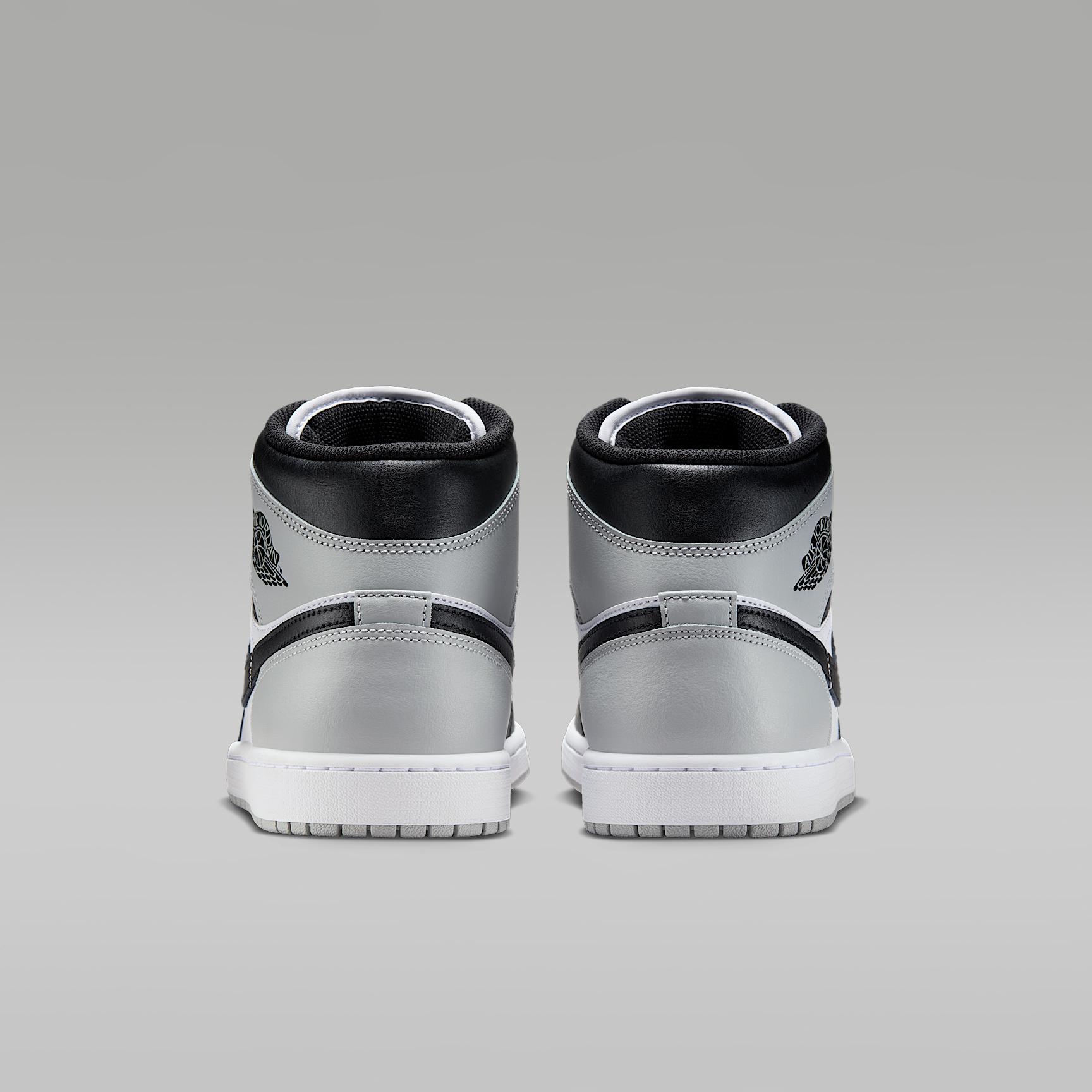 Men's Air Jordan 1 Mid Shoes Product Image