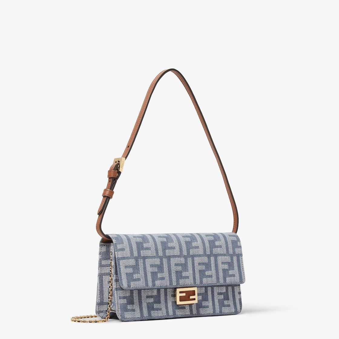 Wallet On Chain BaguetteBlue denim-effect FF jacquard wallet Product Image