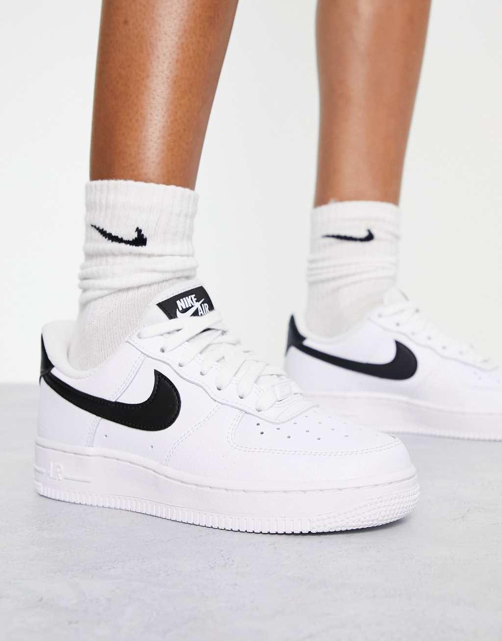 Nike Air Force 1 '07 Women's Shoes Product Image