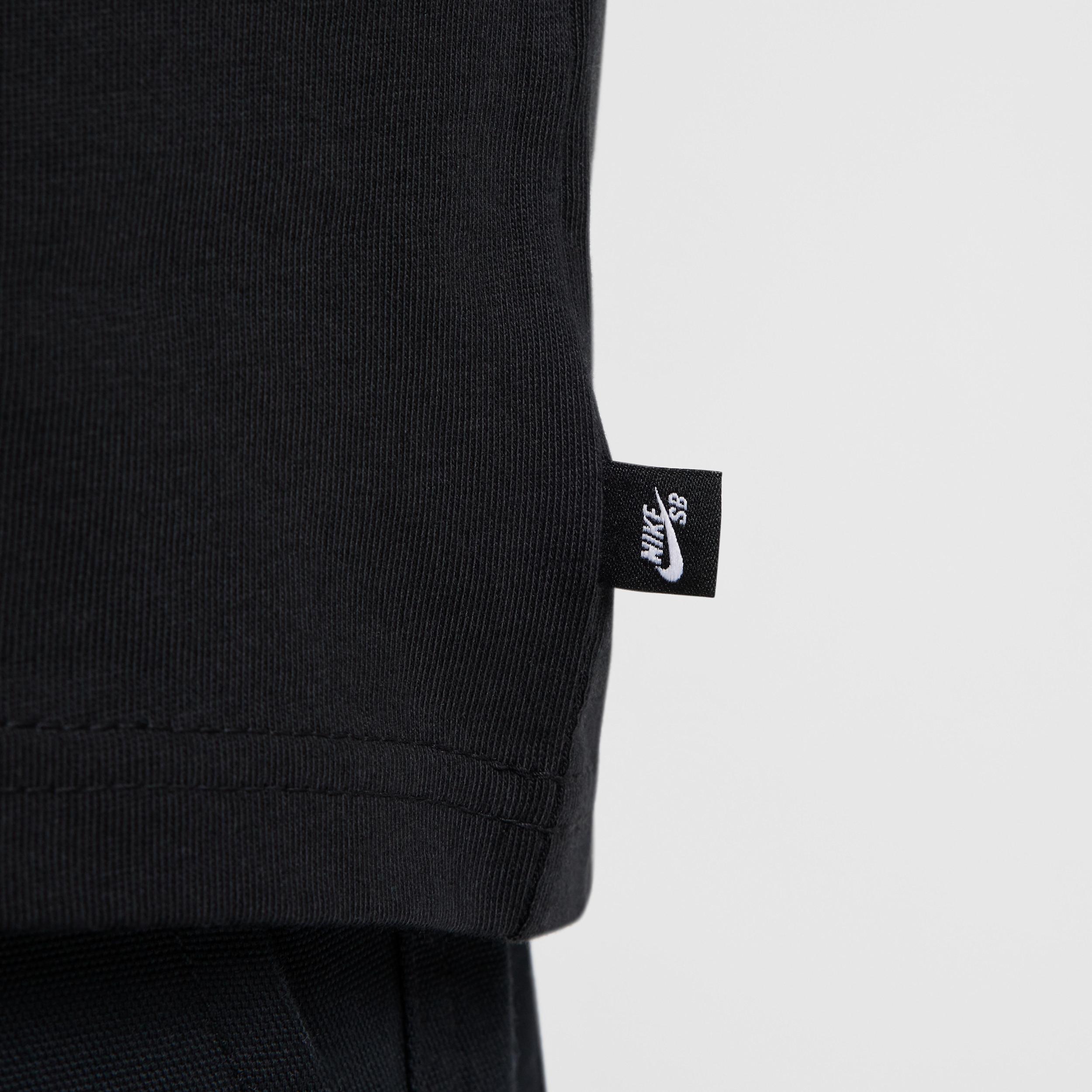 Nike SB Long-Sleeved Max90 Skate T-Shirt Product Image