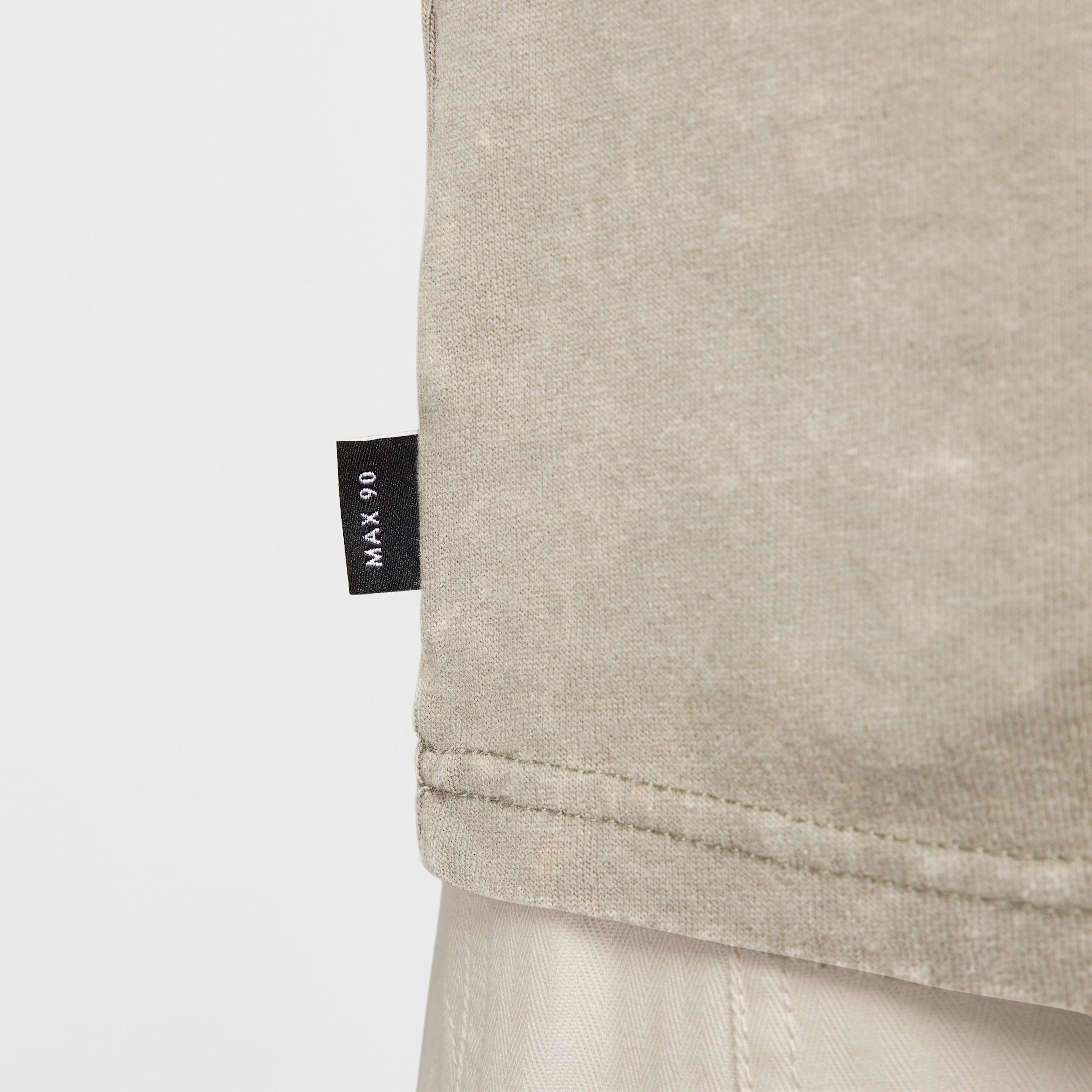 Nike Sportswear Premium Essentials Men's Max90 T-Shirt Product Image