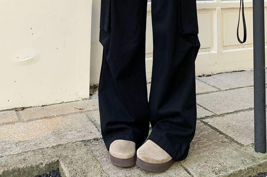 High Rise Wide Leg Cargo Pants Product Image
