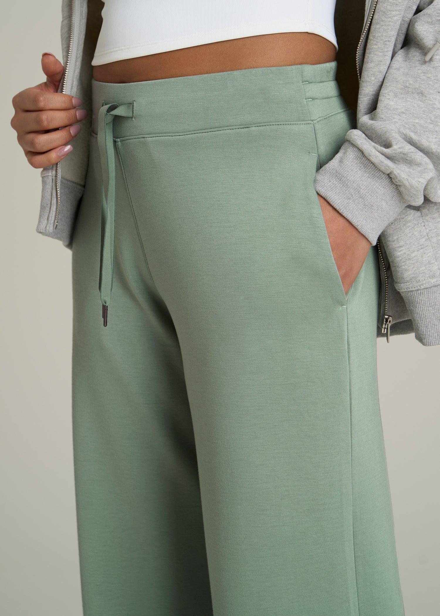 Pull-On Tie Waist Wide Leg Pants for Tall Women in Seagrass Product Image