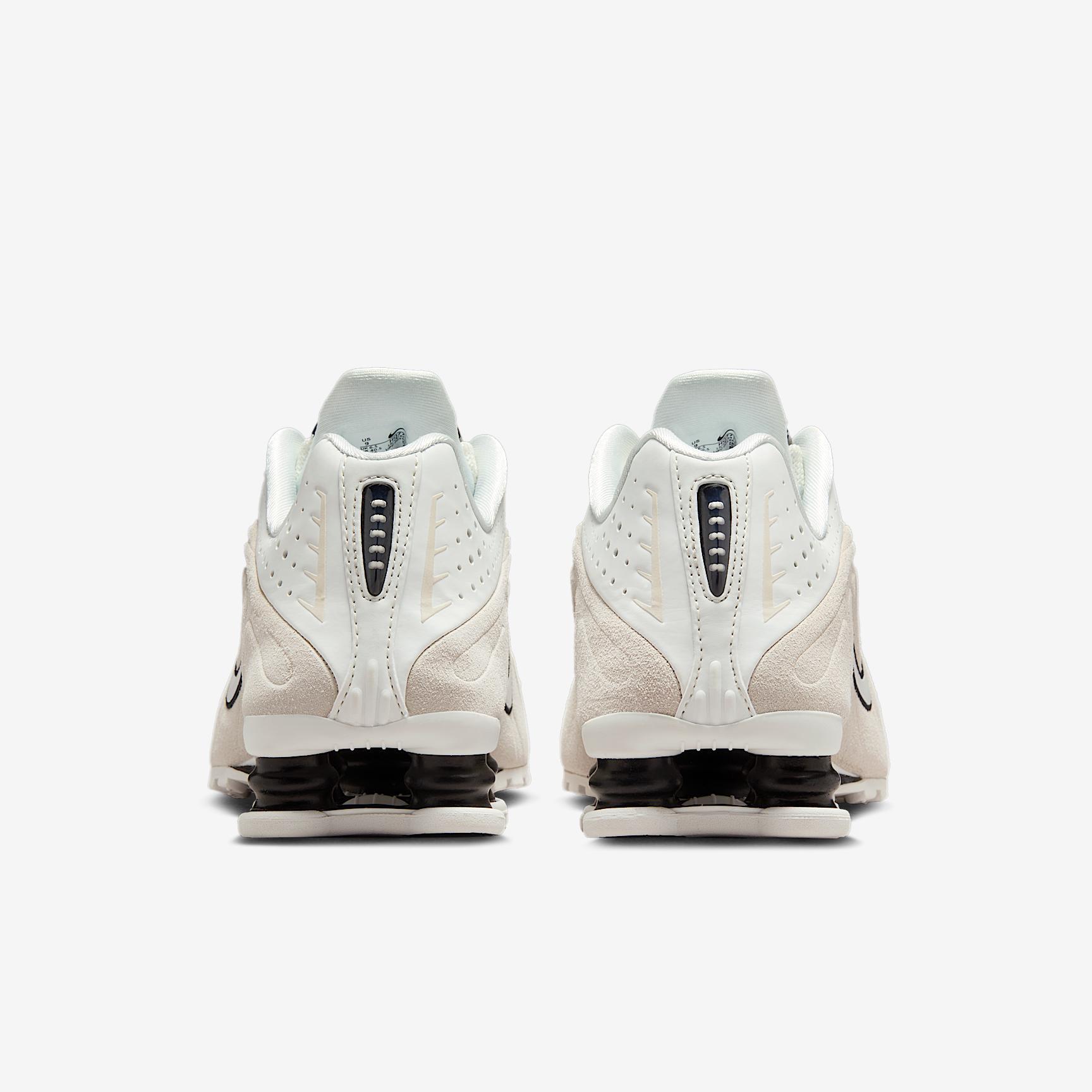 Nike Shox R4 Women's Shoes Product Image