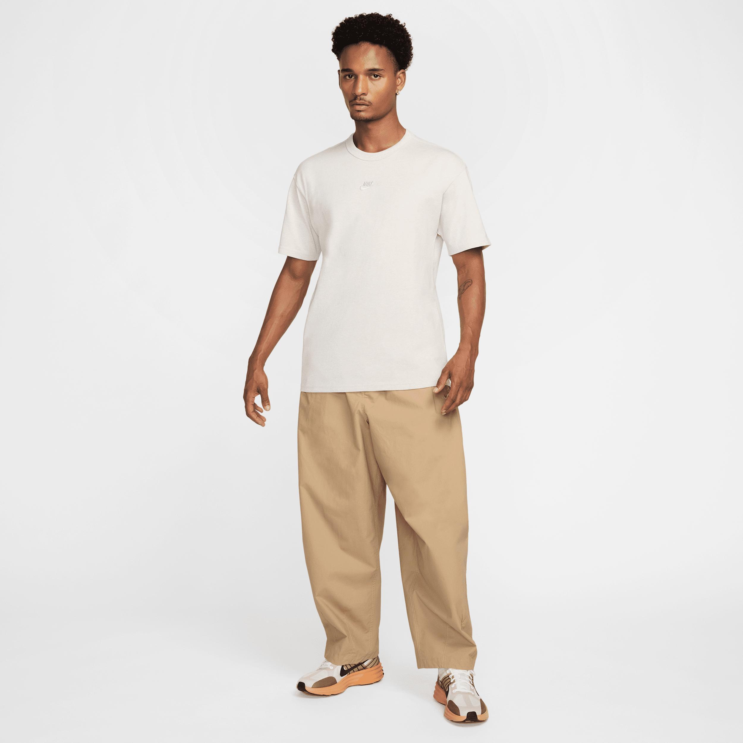 Men's Nike Sportswear Premium Essentials T-Shirt Product Image