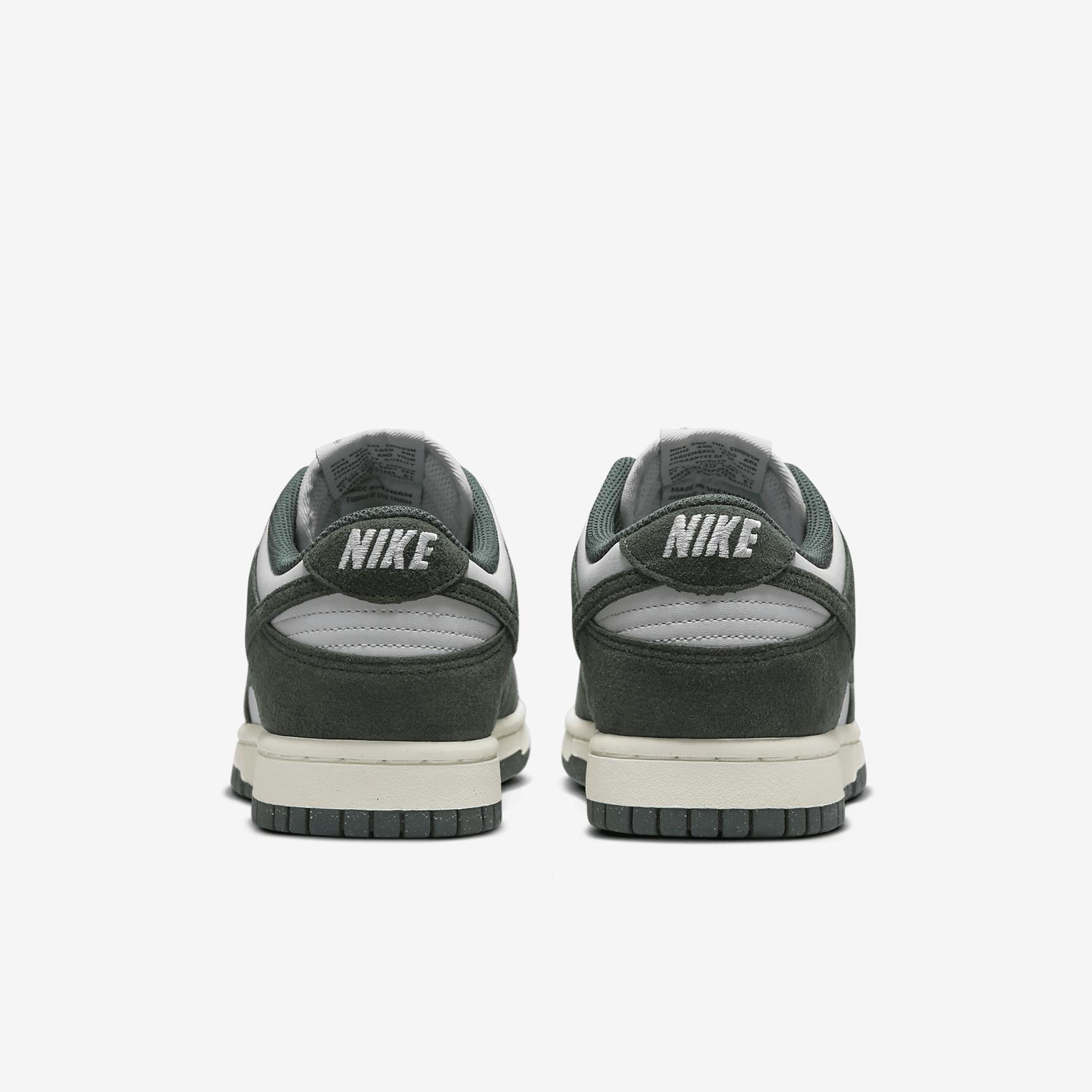 Nike Dunk Low Women's Shoes Product Image